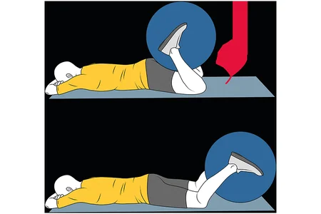 Flexion de rodilla boca abajo con pelota de pilates